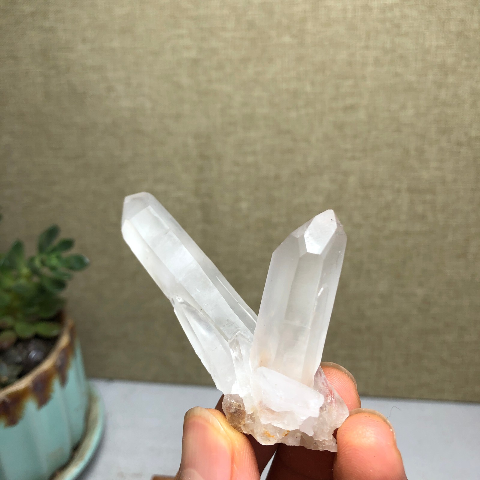 50mm Top Natural crystal clusters pretty Quartz Mineral Specimen 33g A5478