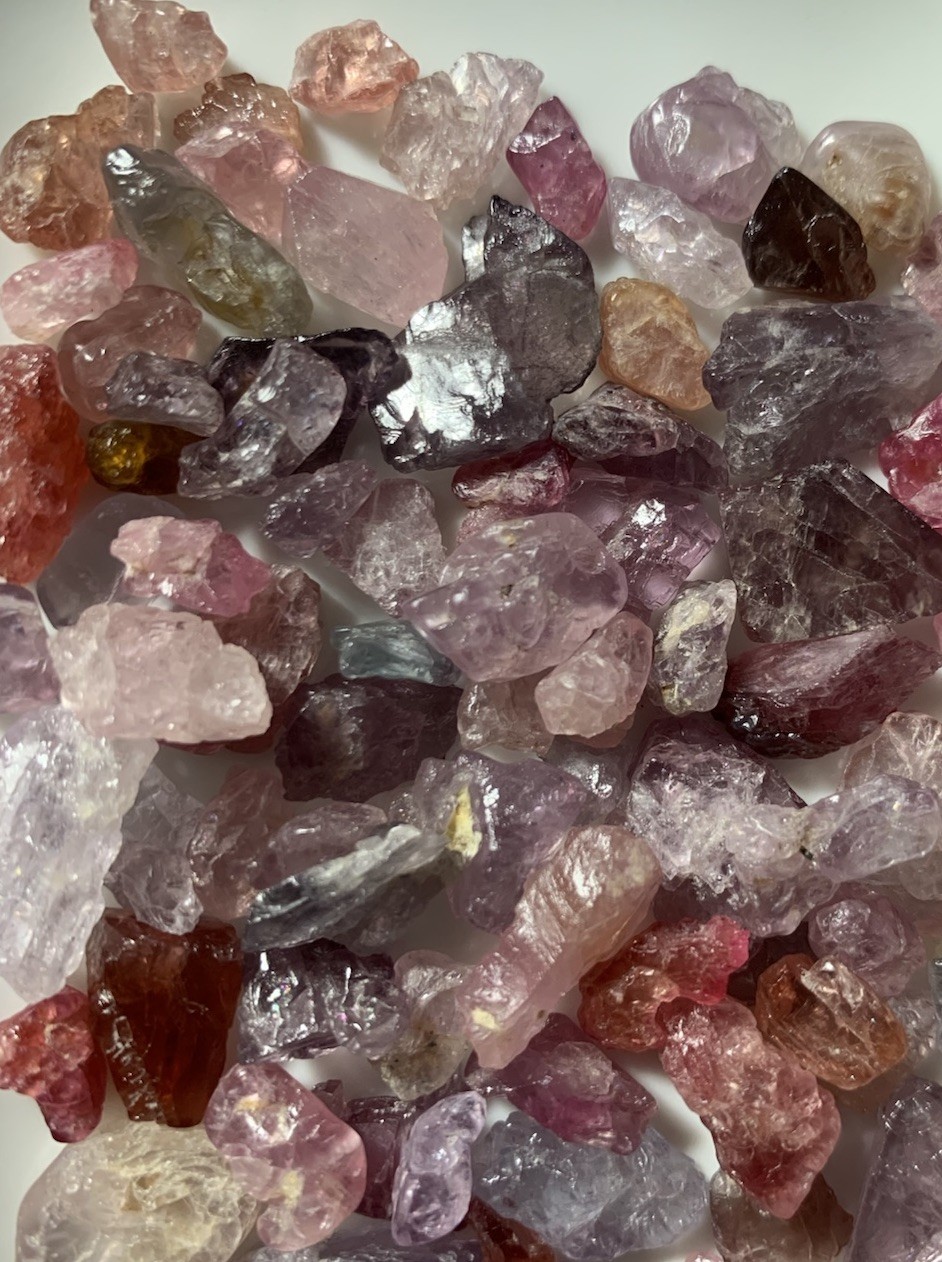 310Ct Beautiful Natural Mix Color Spinel Rough From Burma