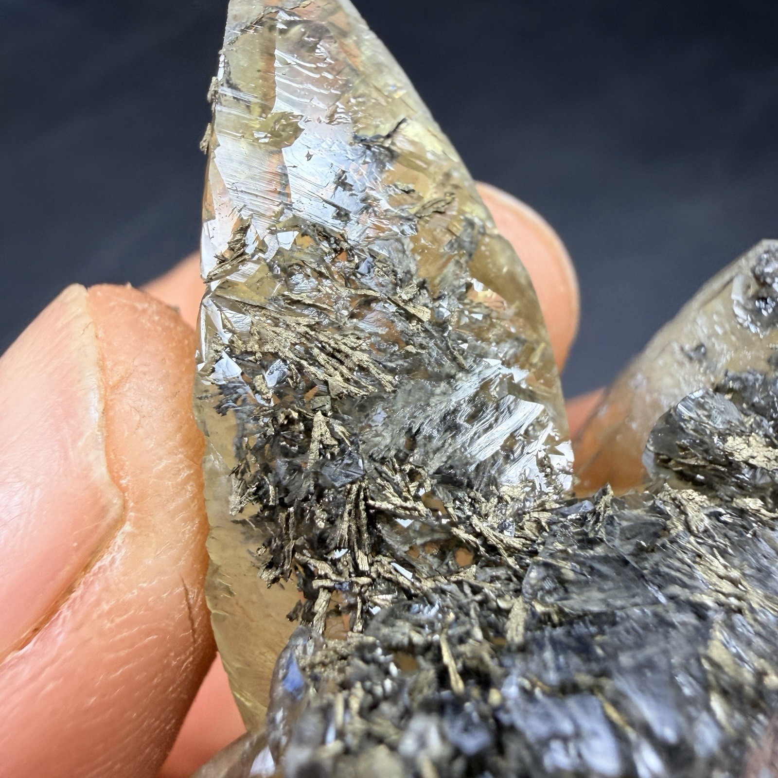 Golden Calcite Crystals with Chalcopyrite / Missouri *VIDEO*
