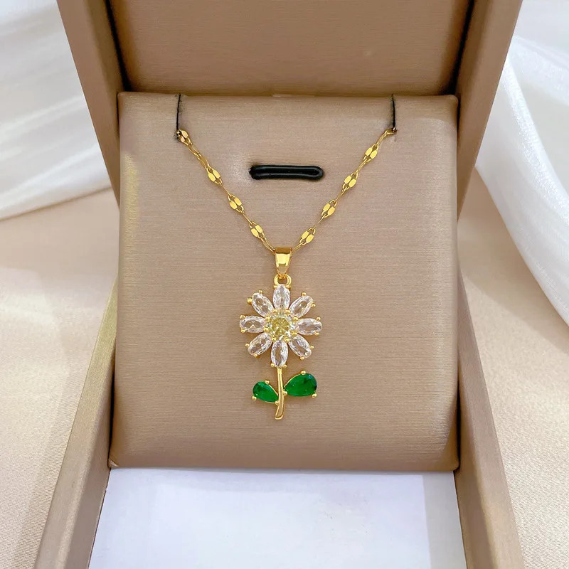 Women’s Fashion Jewelry Gold Cubic Zircon Sunflower Earrings Necklace Set Reiki