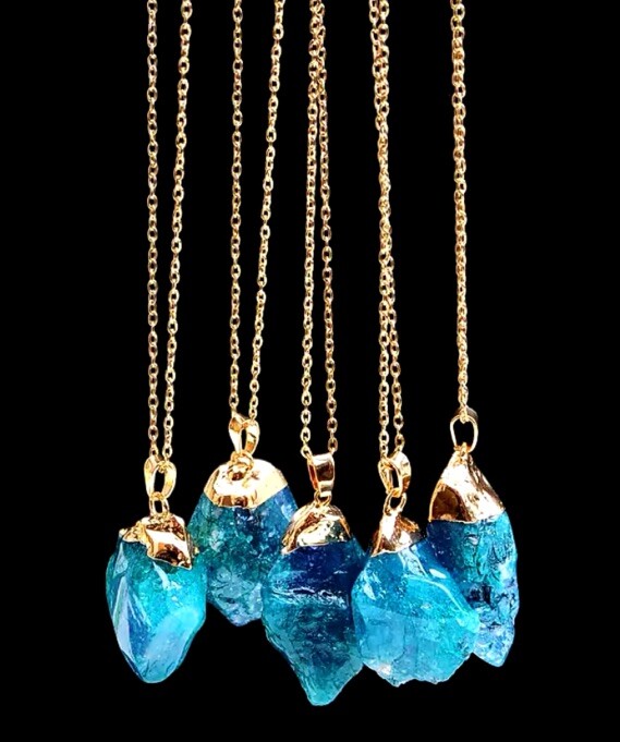 Natural Stone Blue Amethysts Irregular Shape Hand Made Pendant Necklace