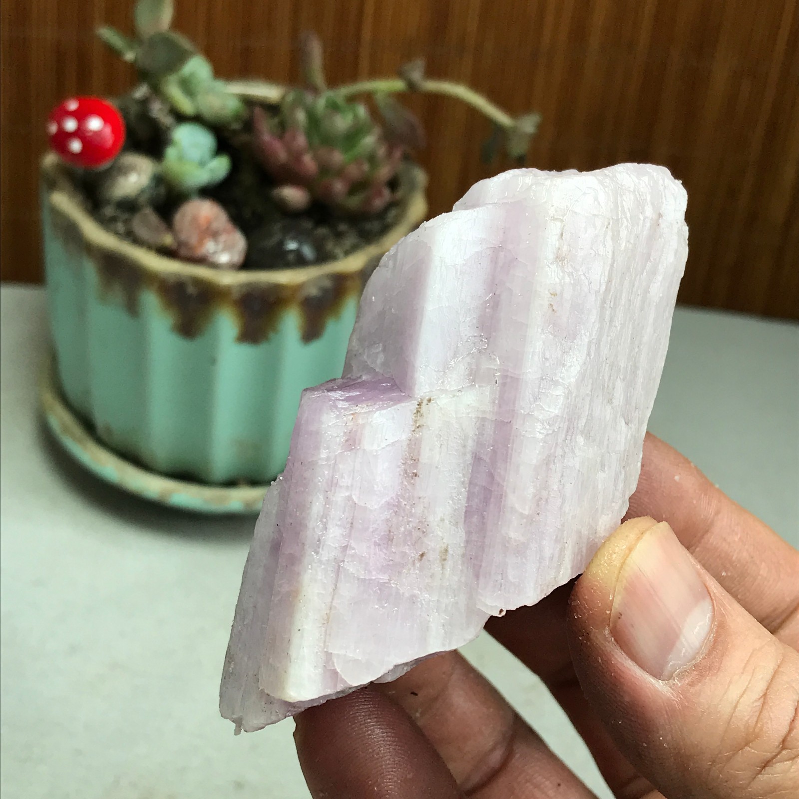 75-47-37mm NATURAL ROUGH KUNZITE PINK SPODUMENE CRYSTALS 207g A4612