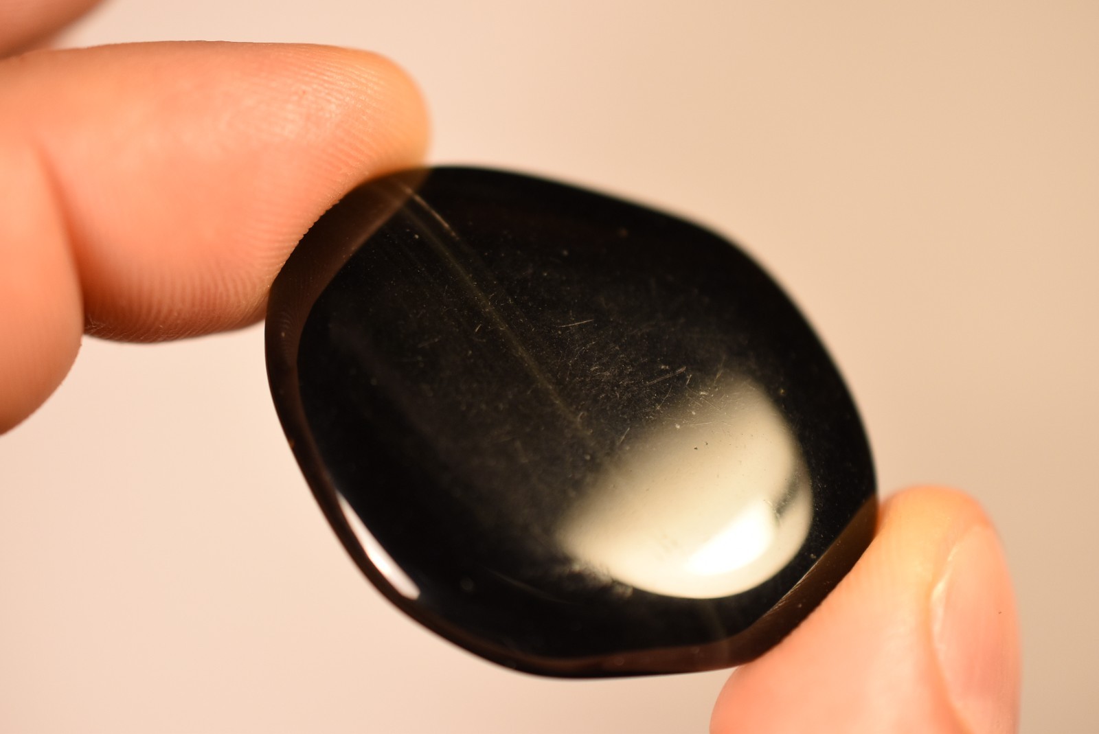 *BLACK ONYX* Palm Stone 3.9cm 13g Natural Stone Flat Thumb Worry