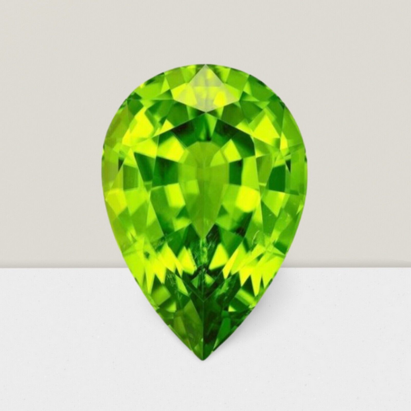 Peridot Pear Cut Gemstone 5 Cts – 14×9 mm Flawless Loose Gem