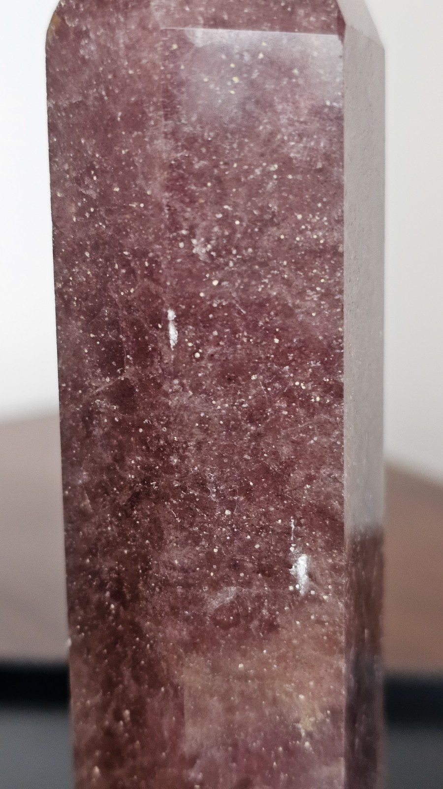 9in Strawberry Quartz Tower (Obelisk) Natural Crystal (6″ Base Circumference)