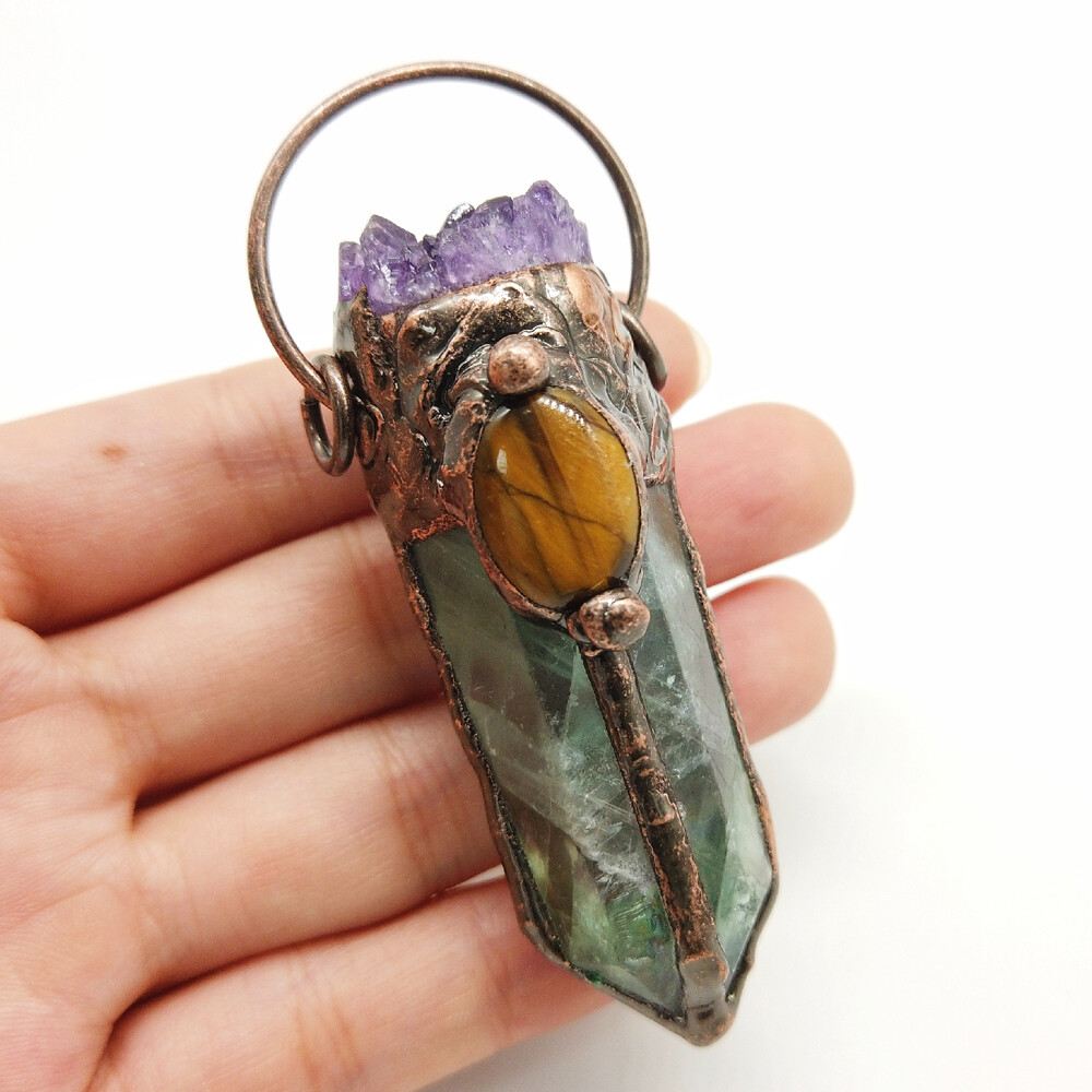 Natural Crystal Pendant Sun Stone Triangle Clear Quartz God Retro Chakra Vintage