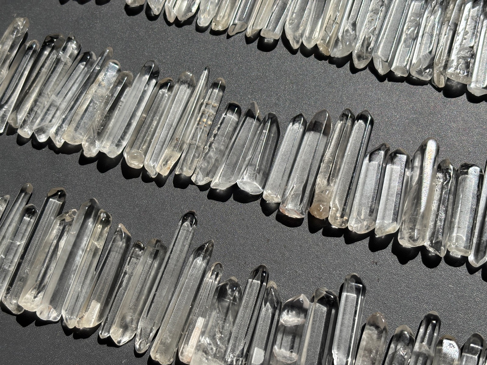 100pcs Bulk Thin Lemurian Polished Clear Quartz Crystal Points Wand Specimens
