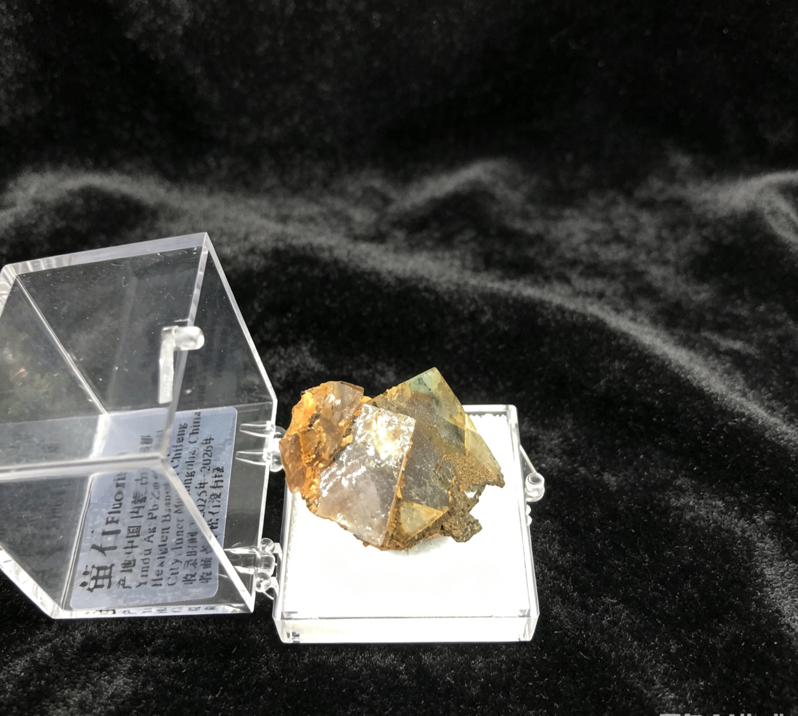 Excellent Crystal Natural Stone Fluorite Mineral Specimen Polished Quartz Rock