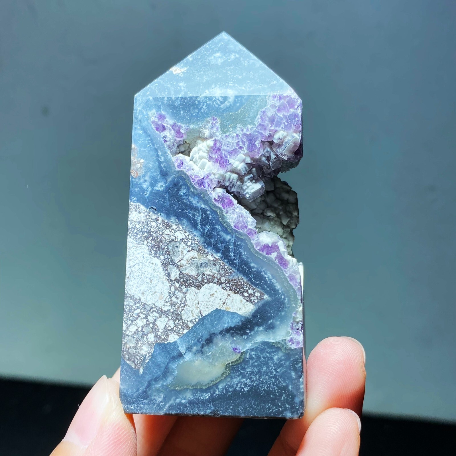 Natural Purple Fluorite Agate Crystal Point Healing Glow Under UV Light C644