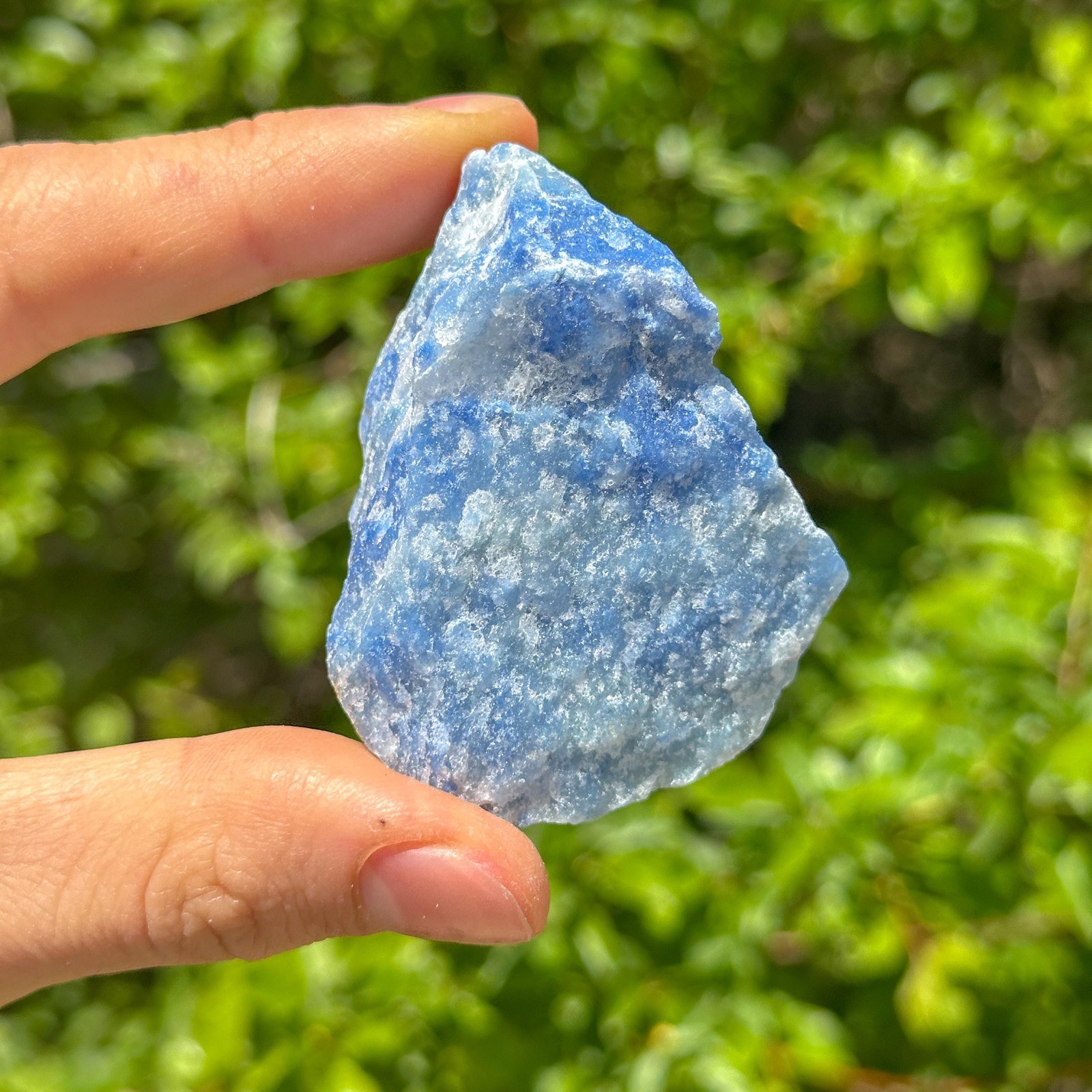 Rough Blue Quartz Crystal / Raw Natural Stone / Expression Crystal
