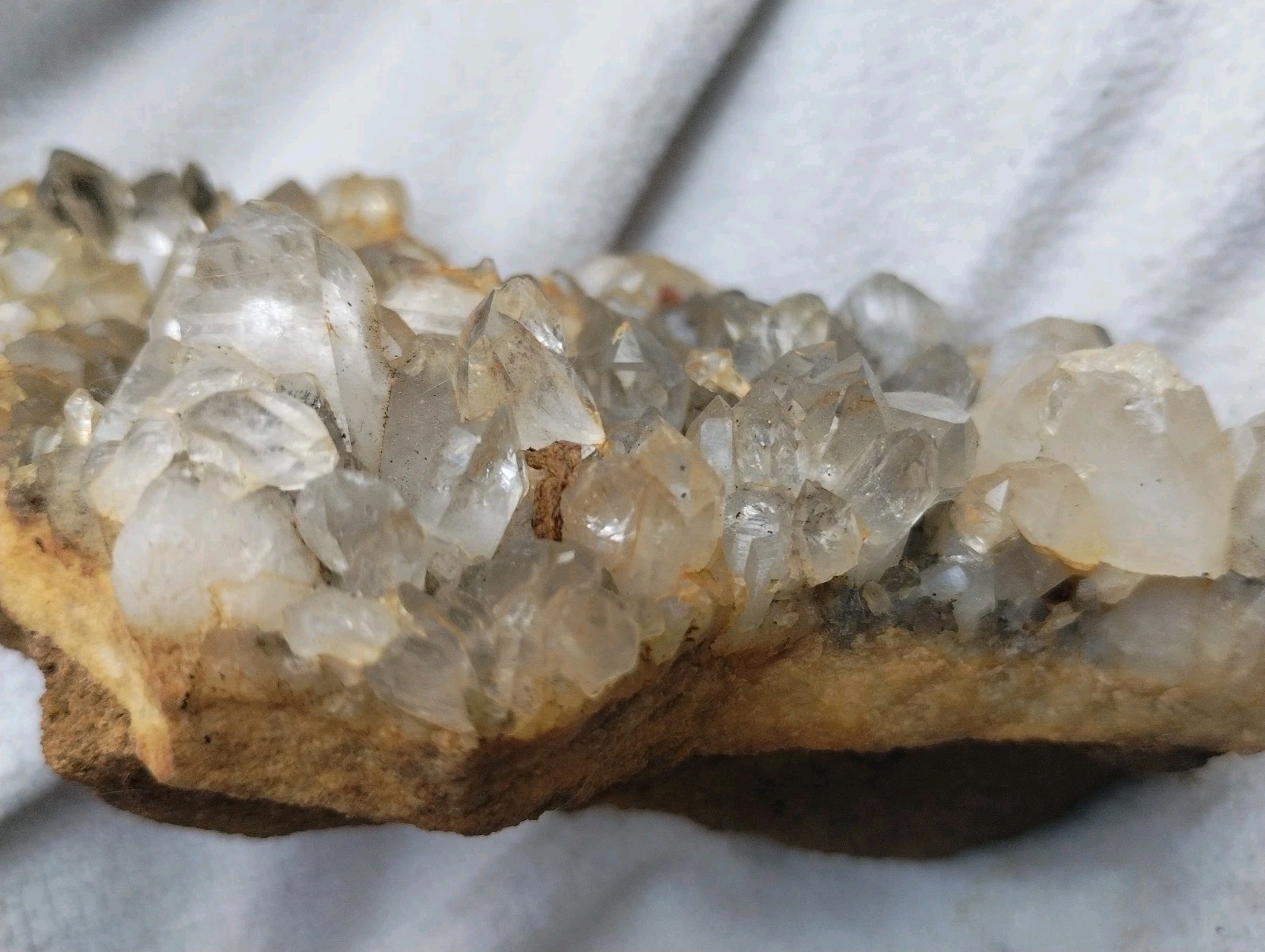 Quartz Cluster United States Arkansas Sparkles Formation NICE pretty Energy Heal