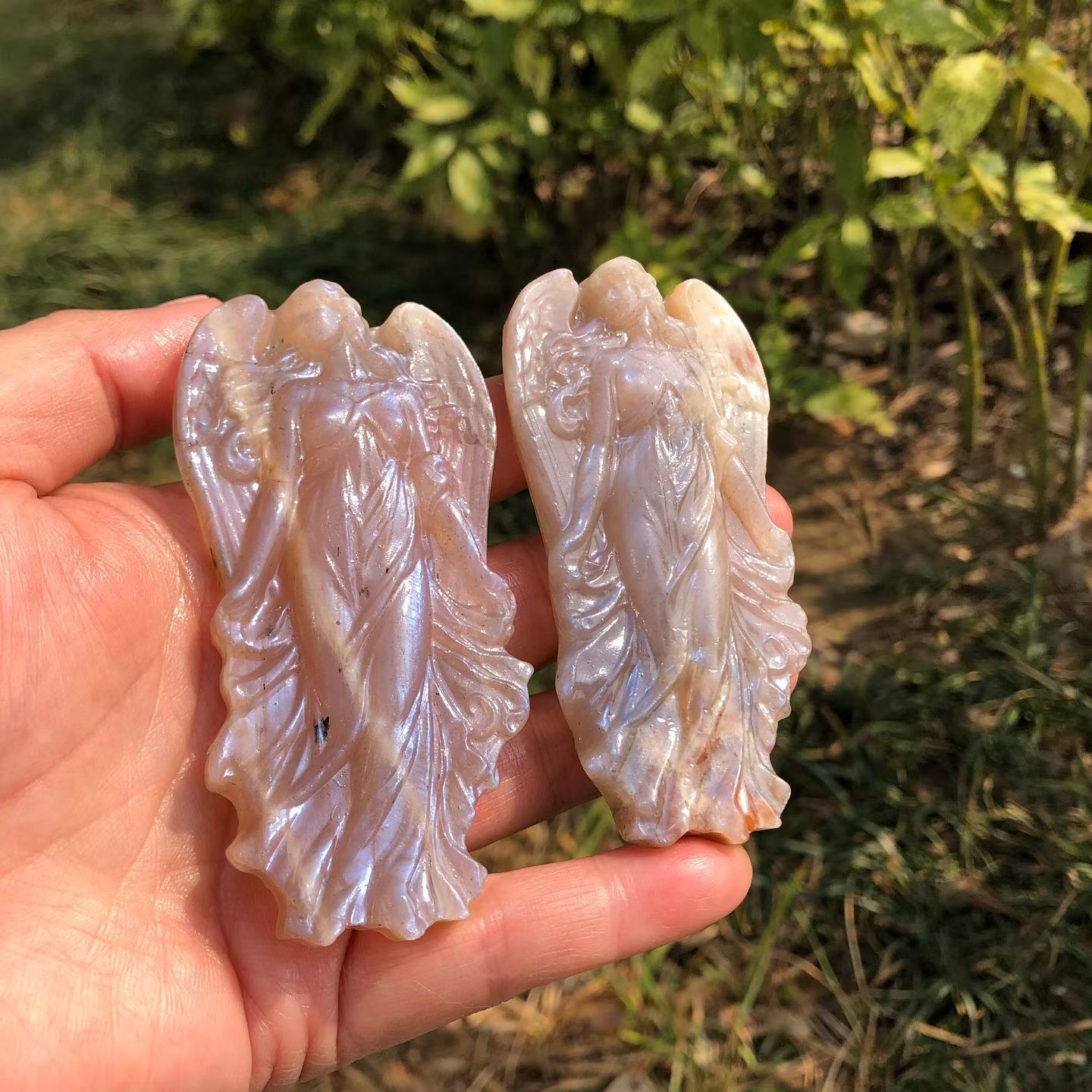 1pc Natural Moonstone Quartz Hand Carved Angel Skull Crystal Reiki Decor