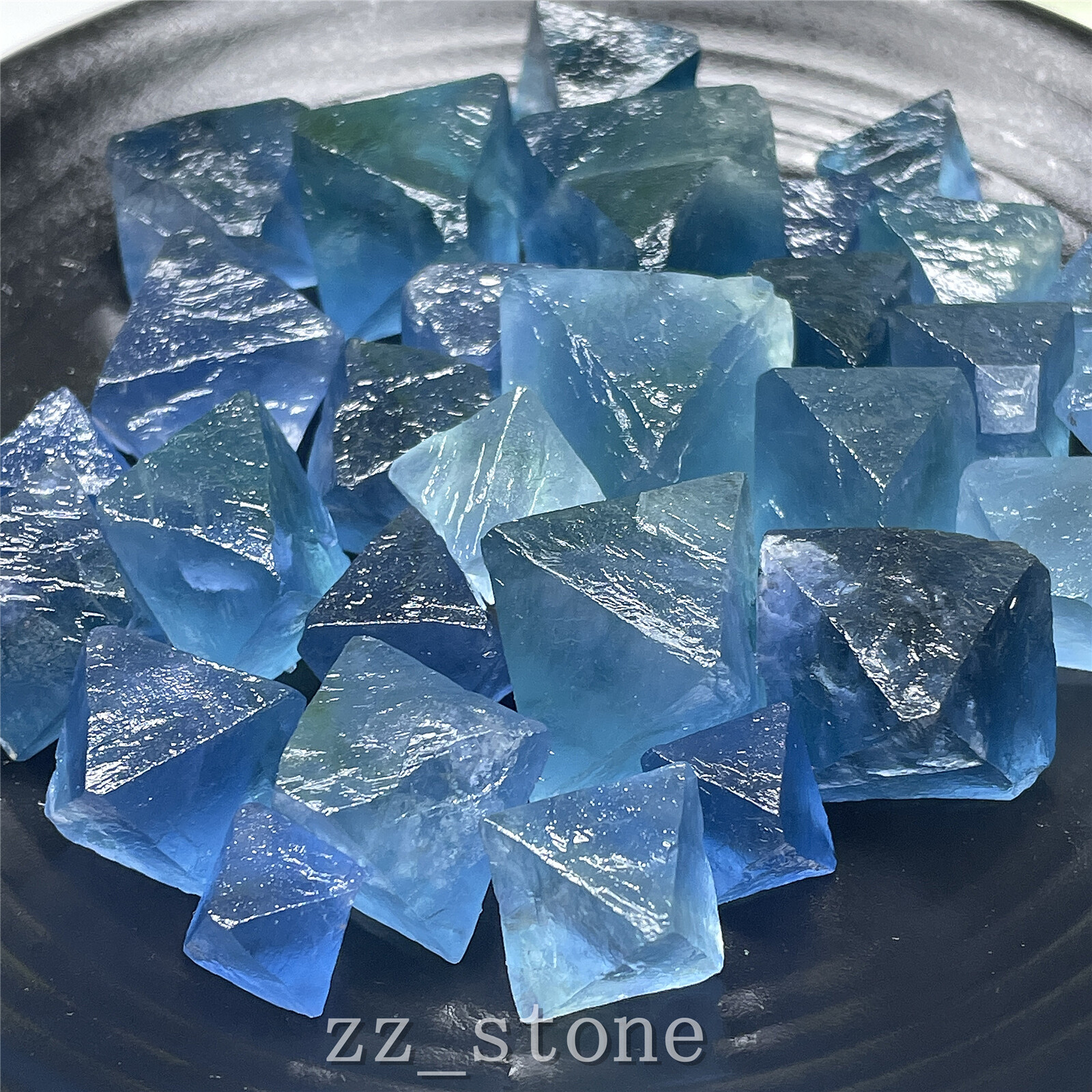 100g Mix Size Natural Blue Fluorite Octahedron Quartz Crystal Mineral Specimen