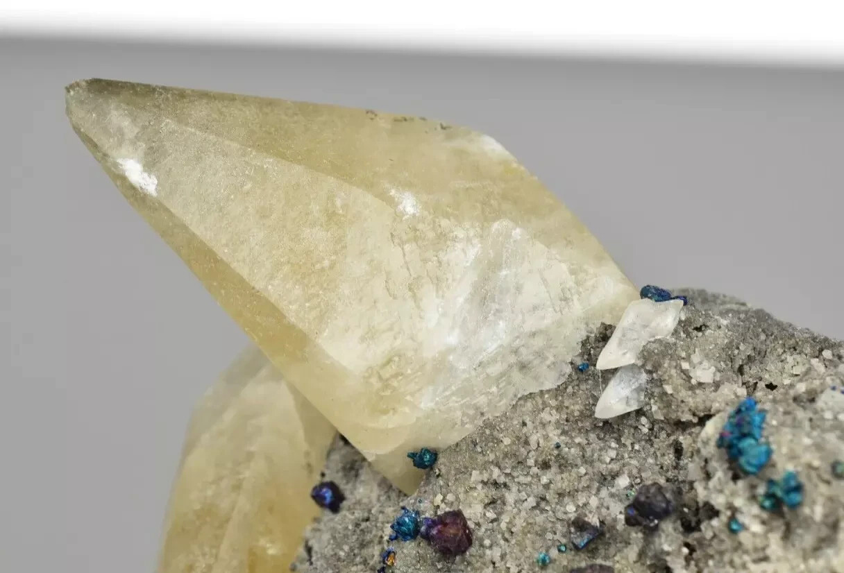 3.8 LB Calcite with Chalcopyrite – Brushy Creek Mine, Reynolds Co., Missouri