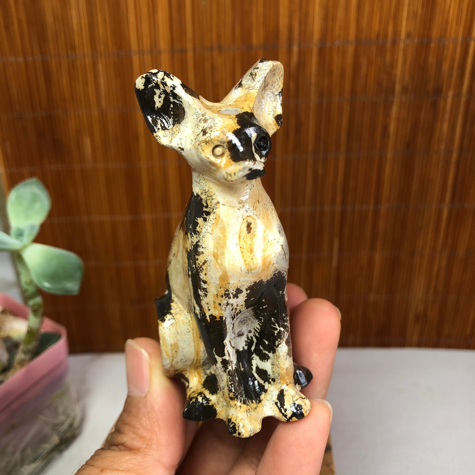 Rare Natural Traditional Chinese Painting Hand Carving Animal Model 106g g8391