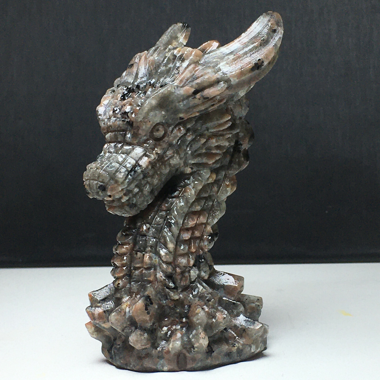 1PC Natural Crystal Specimen. Flame’s Stone. Hand-carved. Exquisite Dragon Head