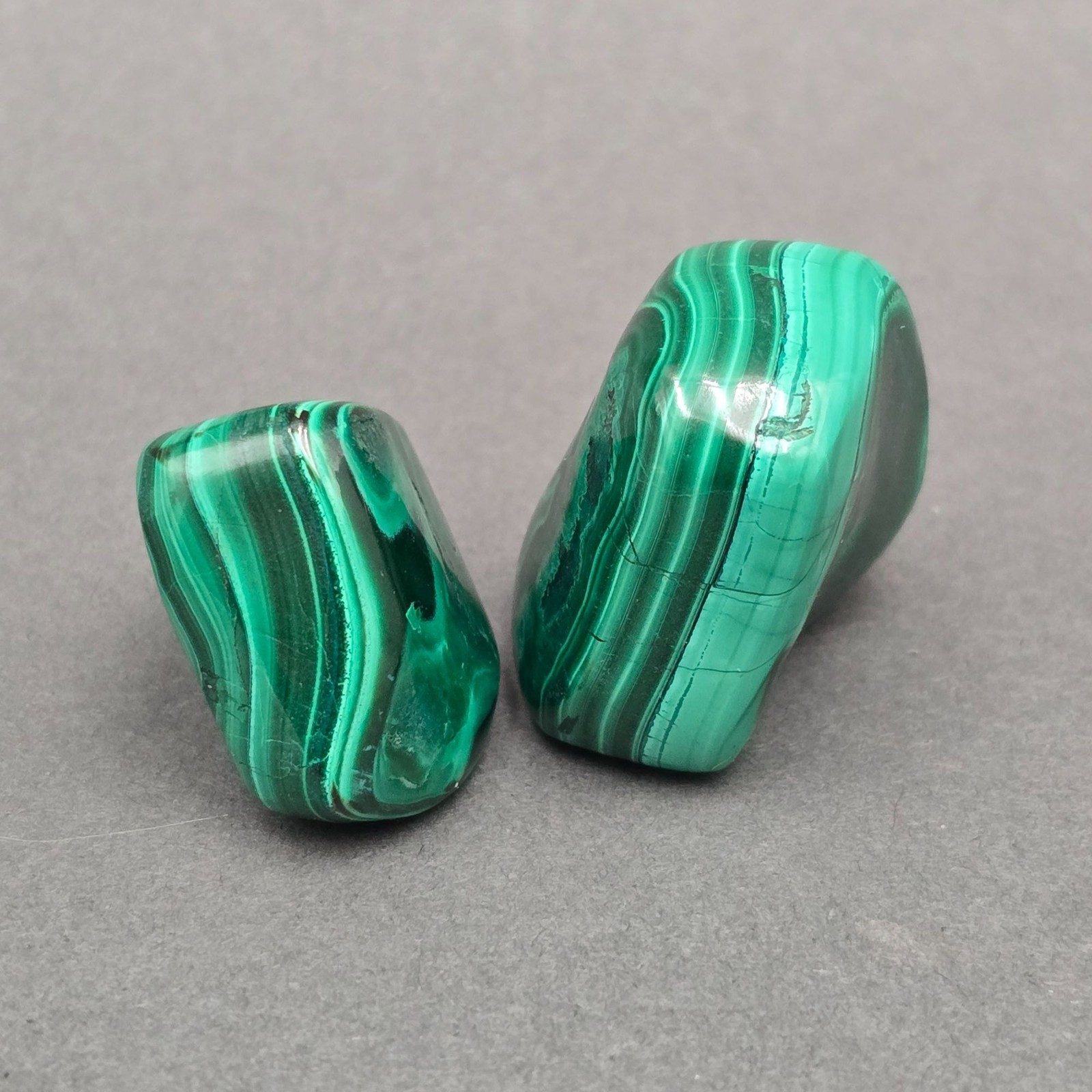 Natural Malachite Tumbled Stones Set Vibrant Green Banded Healing Crystals Lot