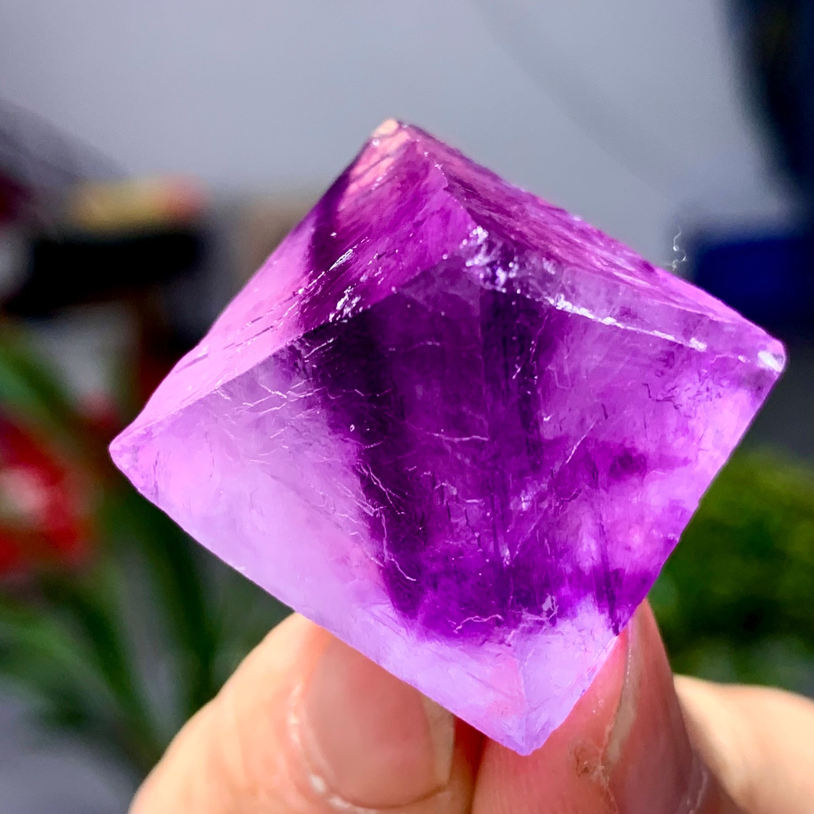 30G Natural purple fluorite octahedron quartz crystal healing