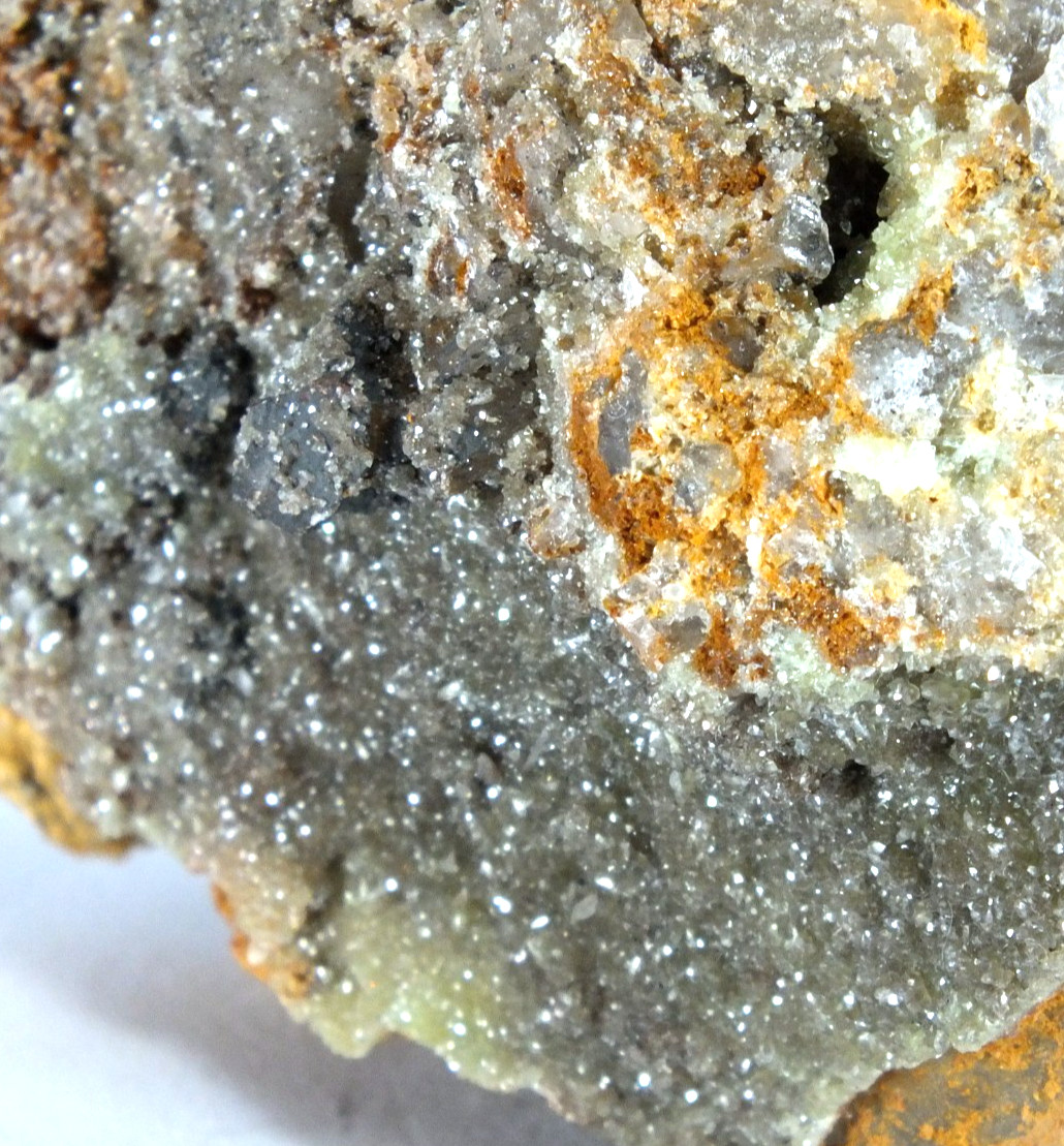 Smithsonite Crystals. Kintore Opencut. Broken Hill NSW. Australia (EA11406)