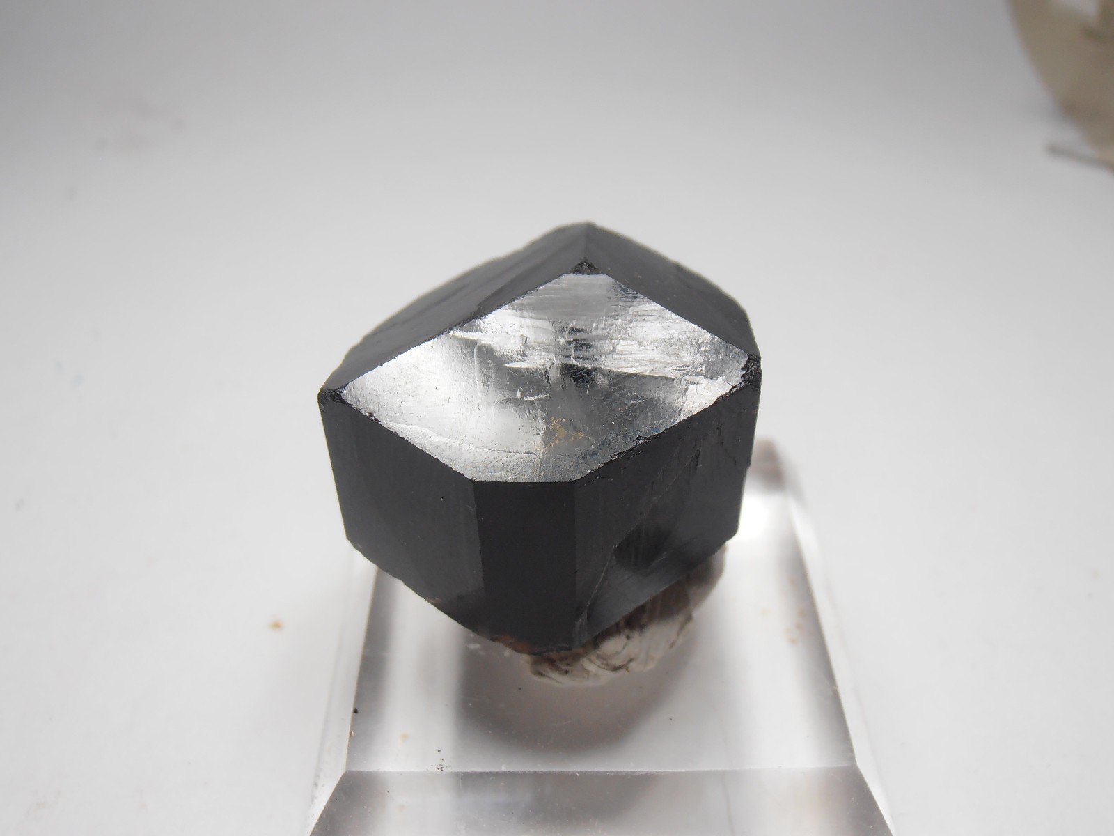 Uvite Tourmaline from the Pomba Pit, Brazil – 26 mm