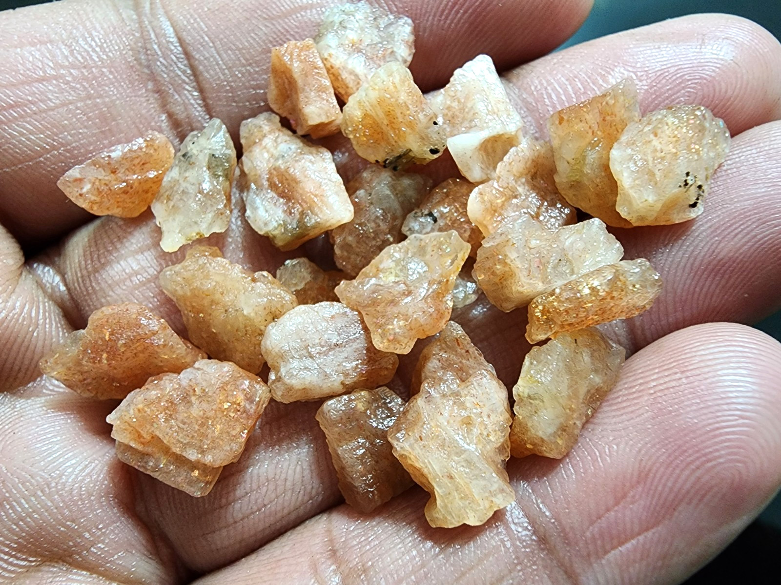 Beautiful Sunstone Rough Gemstones 25 Pcs 7-15mm Natural Beads DIY Jewelry Craft