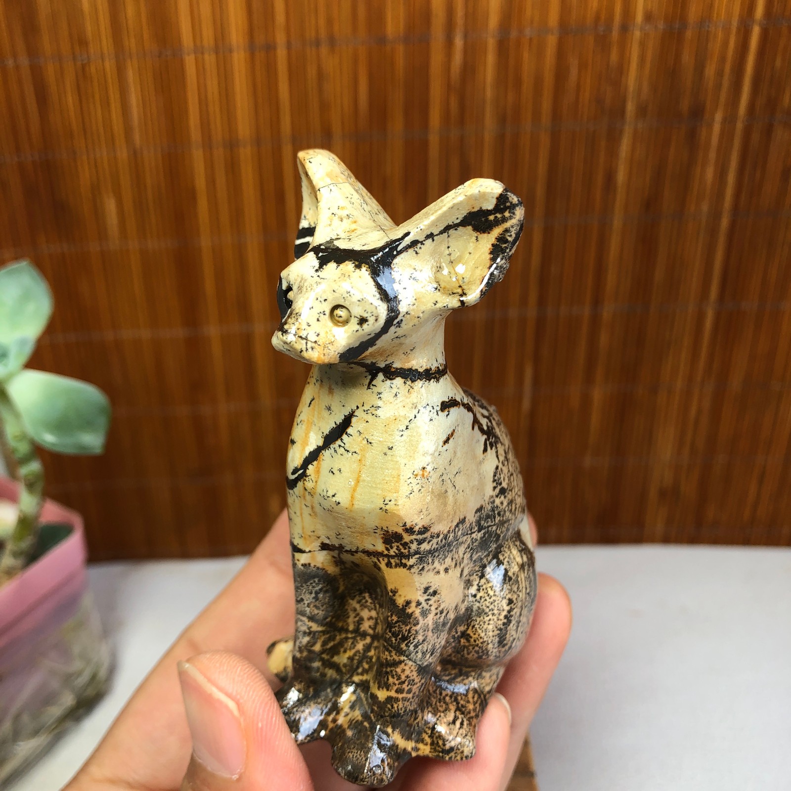 Rare Natural Traditional Chinese Painting Hand Carving Animal Model 136g g8397