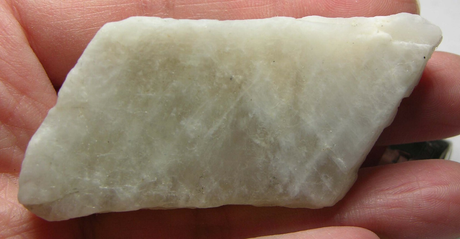 #11 Sri-Lanka 240.00ct 100% Natural Rough White MoonStone Specimen 48.00g 70mm