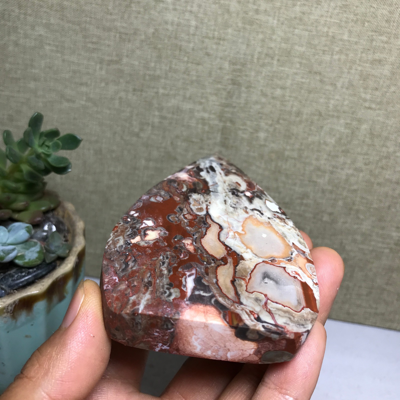 Natural Indonesian Bloodstone agate point leaf Crystal specimens 148g A5159