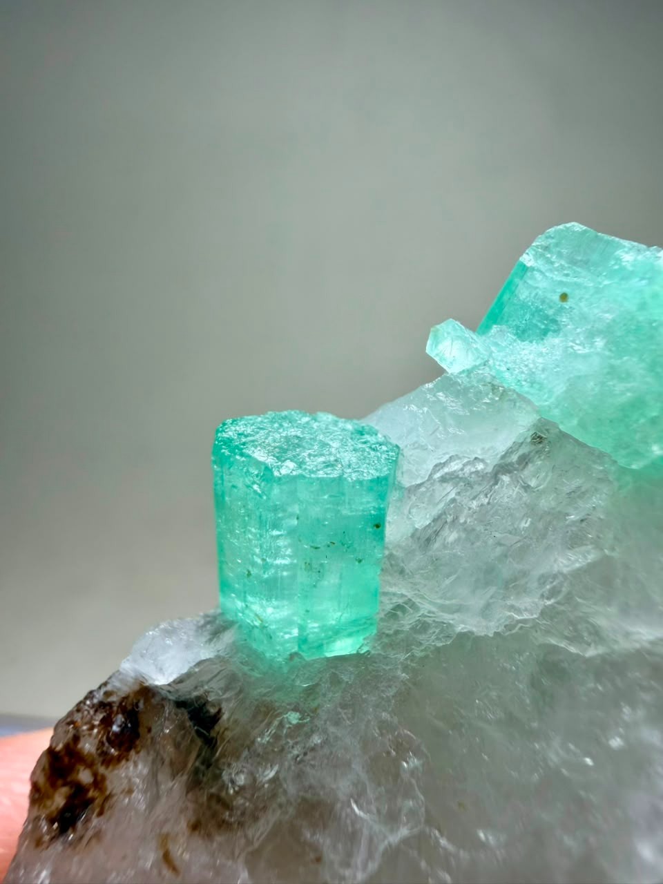 234Ct ,Eye Clean!! Natural Chitral Emerald Crystals on Quartz From KPK Pakistan