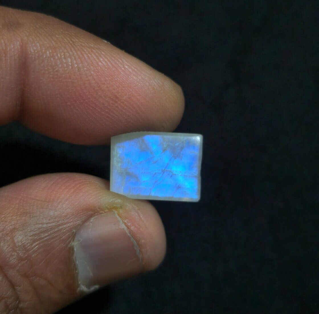 Top Quality Rainbow Moonstone Cabochon 17x11x6.50 mm Loose Gemstone For Jewelry
