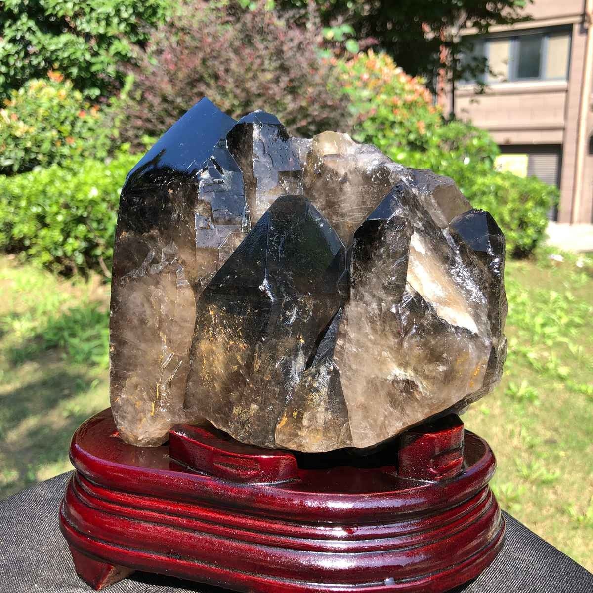 3210g Natural tea crystal specimen + pedestal MH2298