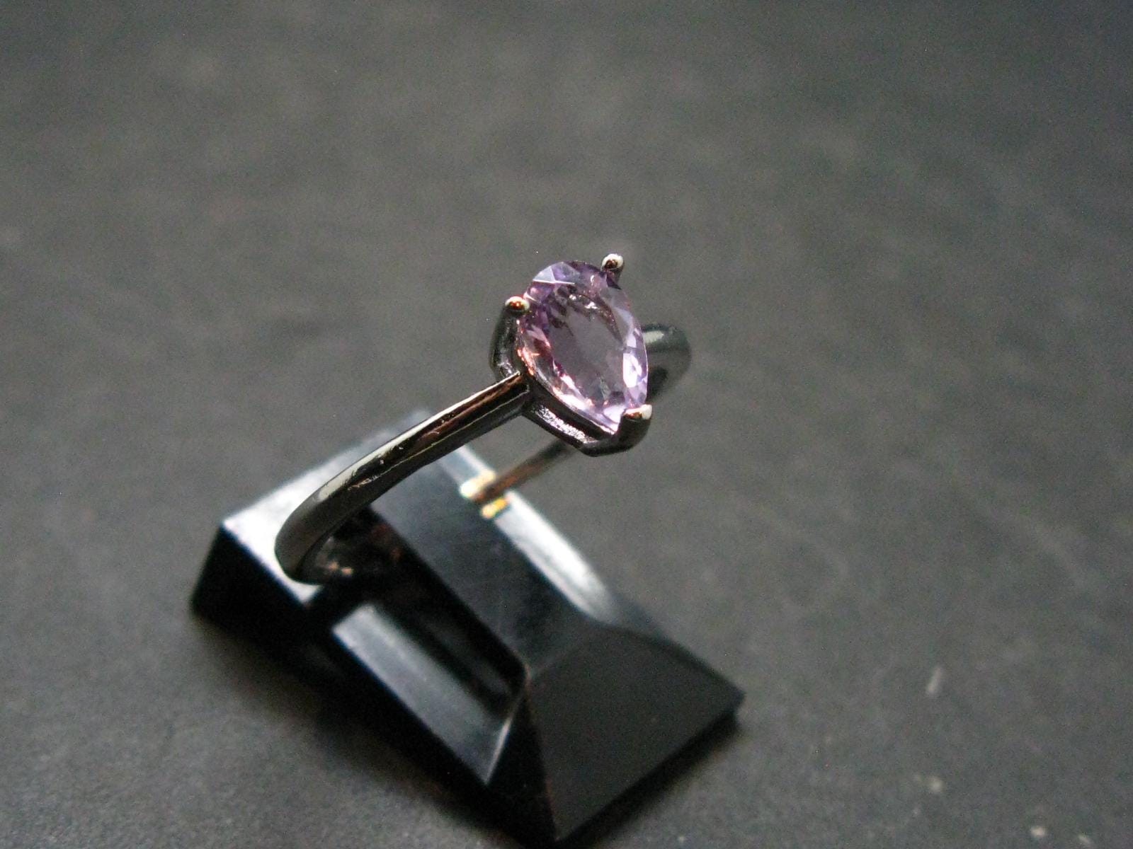 Natural Faceted Rich Purple Color Amethyst Ring – 1.22 Grams – Size adjustable