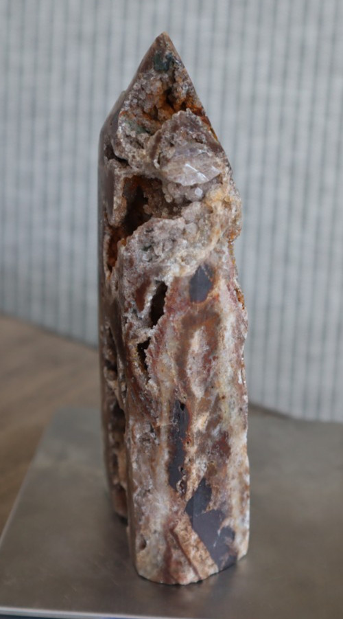 SPHALERITE WITH FLUORITE TOWER 5.07 INCHES TALL 291.3 GRAMS