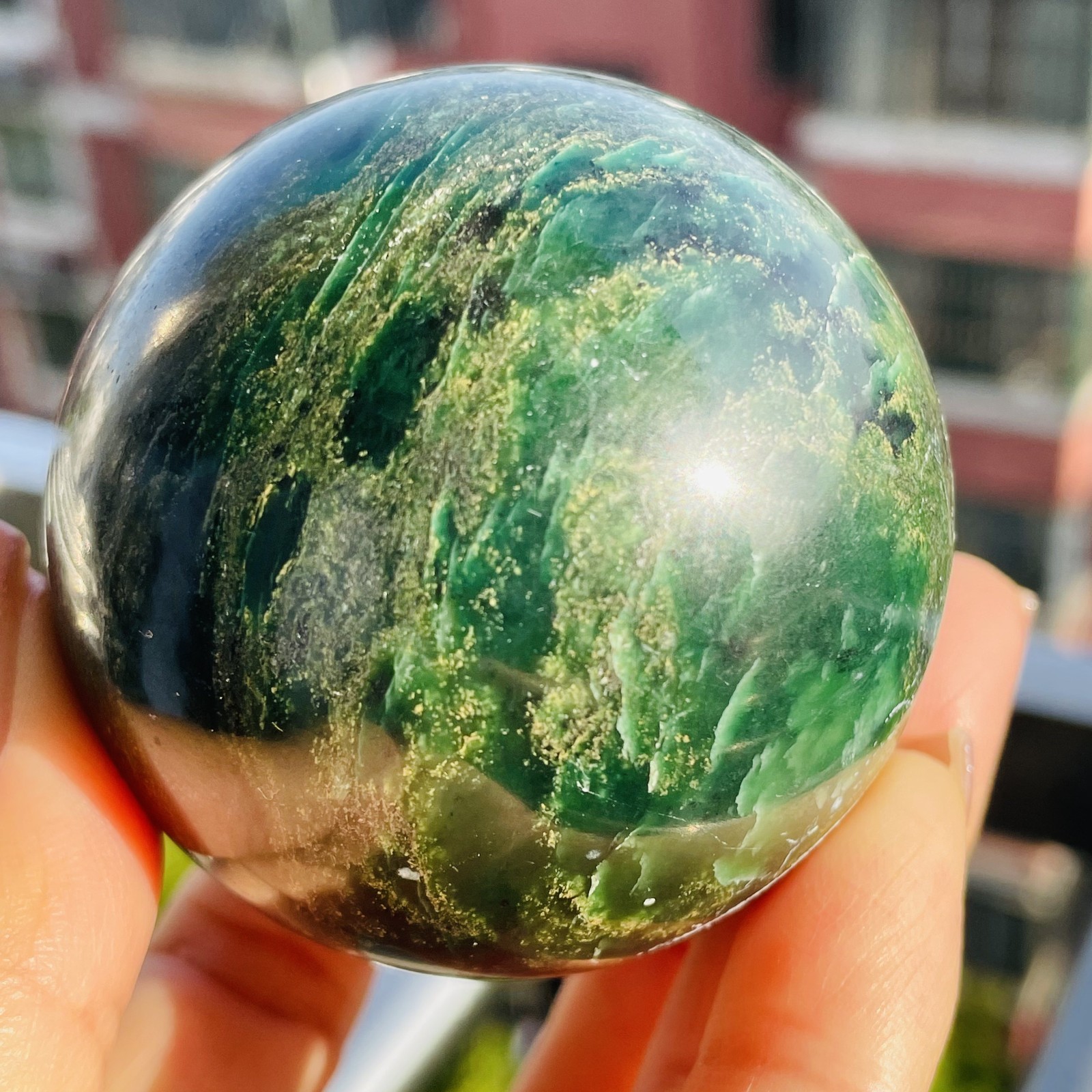 290G Natural emerald ball spiritual healing F3
