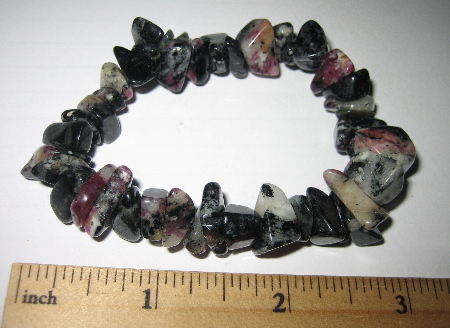 7″ TUMBLED POLISHED NATURAL 7mm-12mm EUDIALYTE STONE STRETCH BRACELET 36.1g *A3