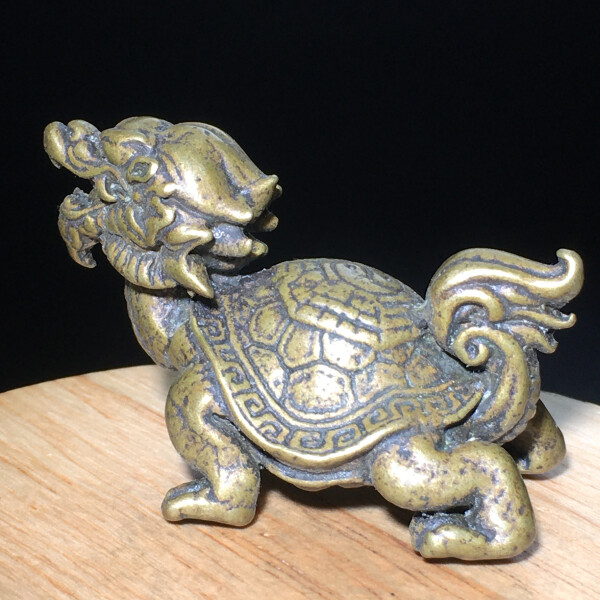 103g Ancient Chinese Handcrafted.Brass Exquisite. Dragon turtle sculpture.gift