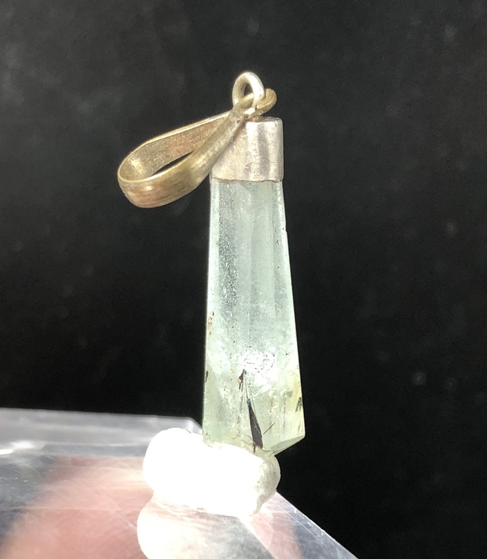 Polished aquamarine Pendant With 925 Silver hook from Pakistan Weight 9 Carat