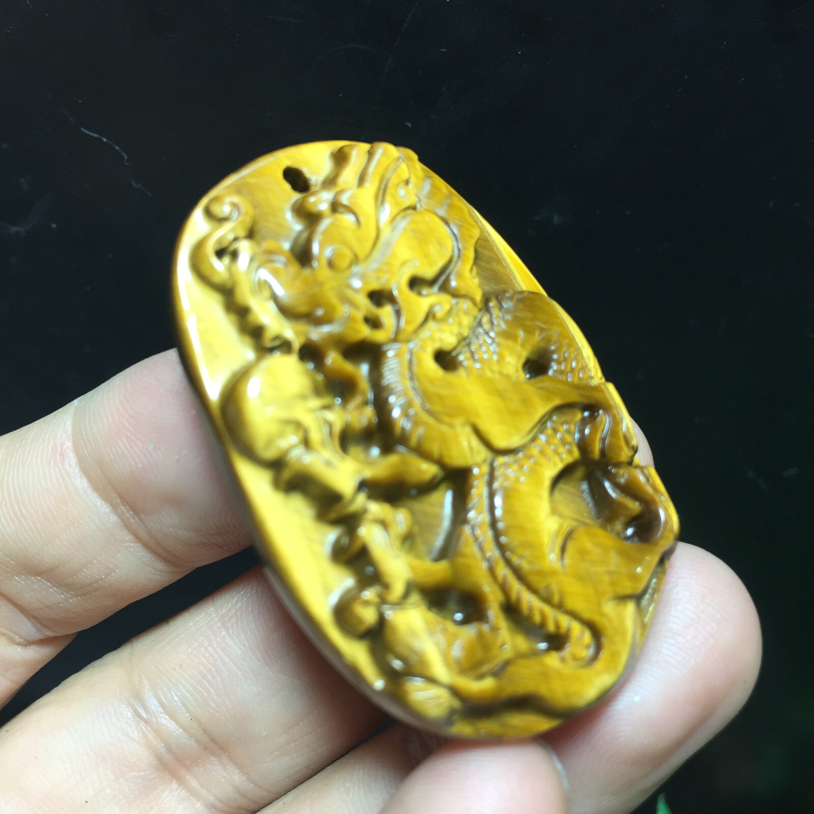 1pc Natural Yellow Tiger Eye Crystal Hand Carved Chinese Dragon pendant