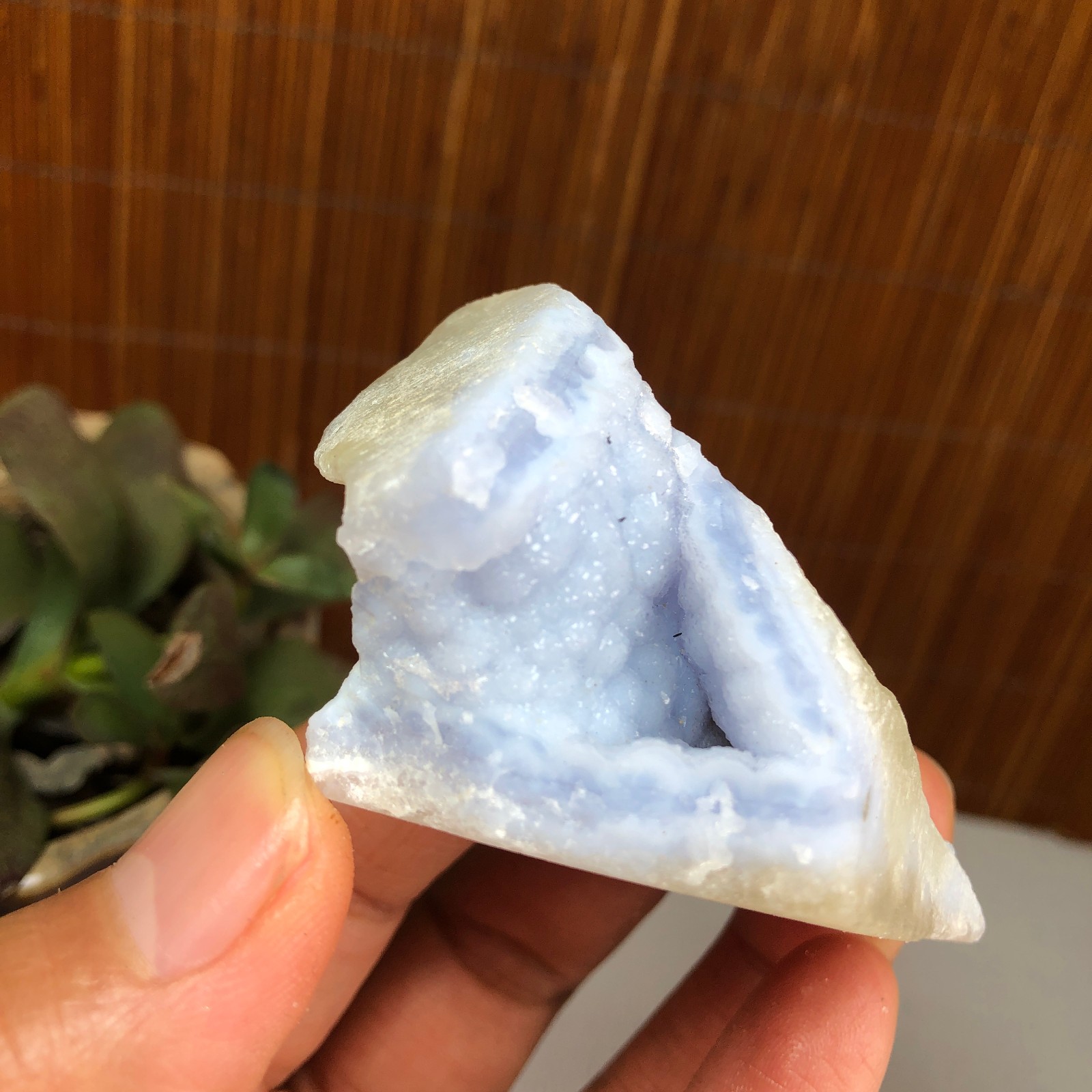 Natural chalcedony agate Crystal gemstone rough original Specimen 62g A1641