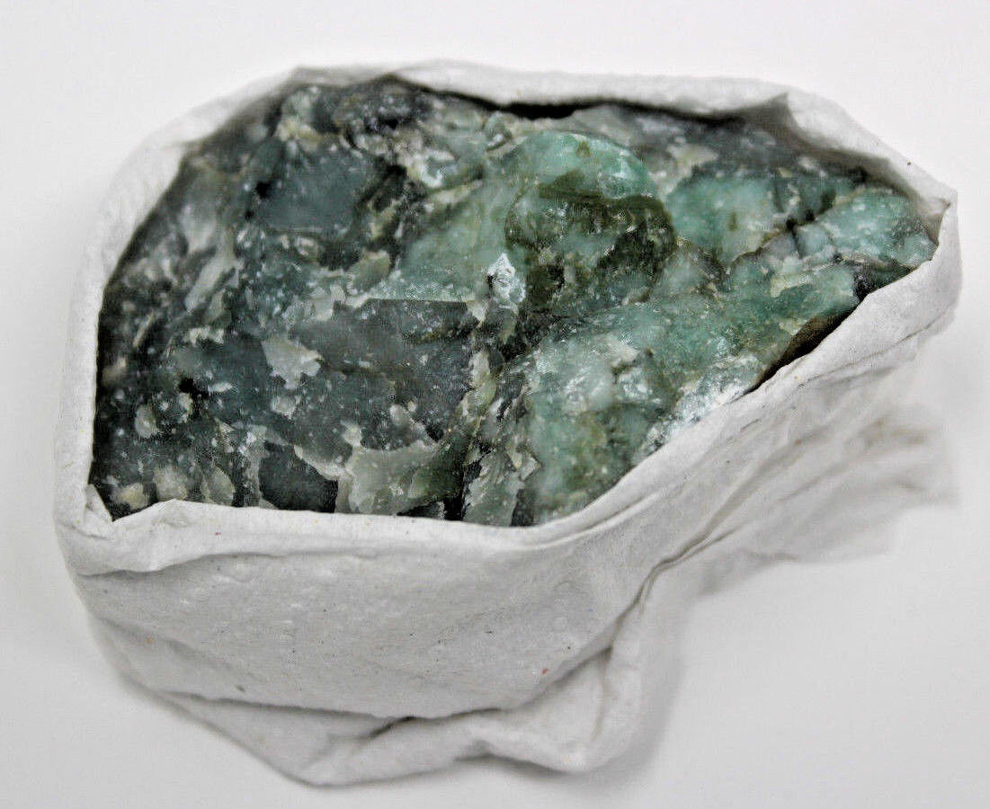 Rough Natural Emerald Box Lot – ‘A’ Grade Raw Emerald Crystals, 10 – 18 Pieces