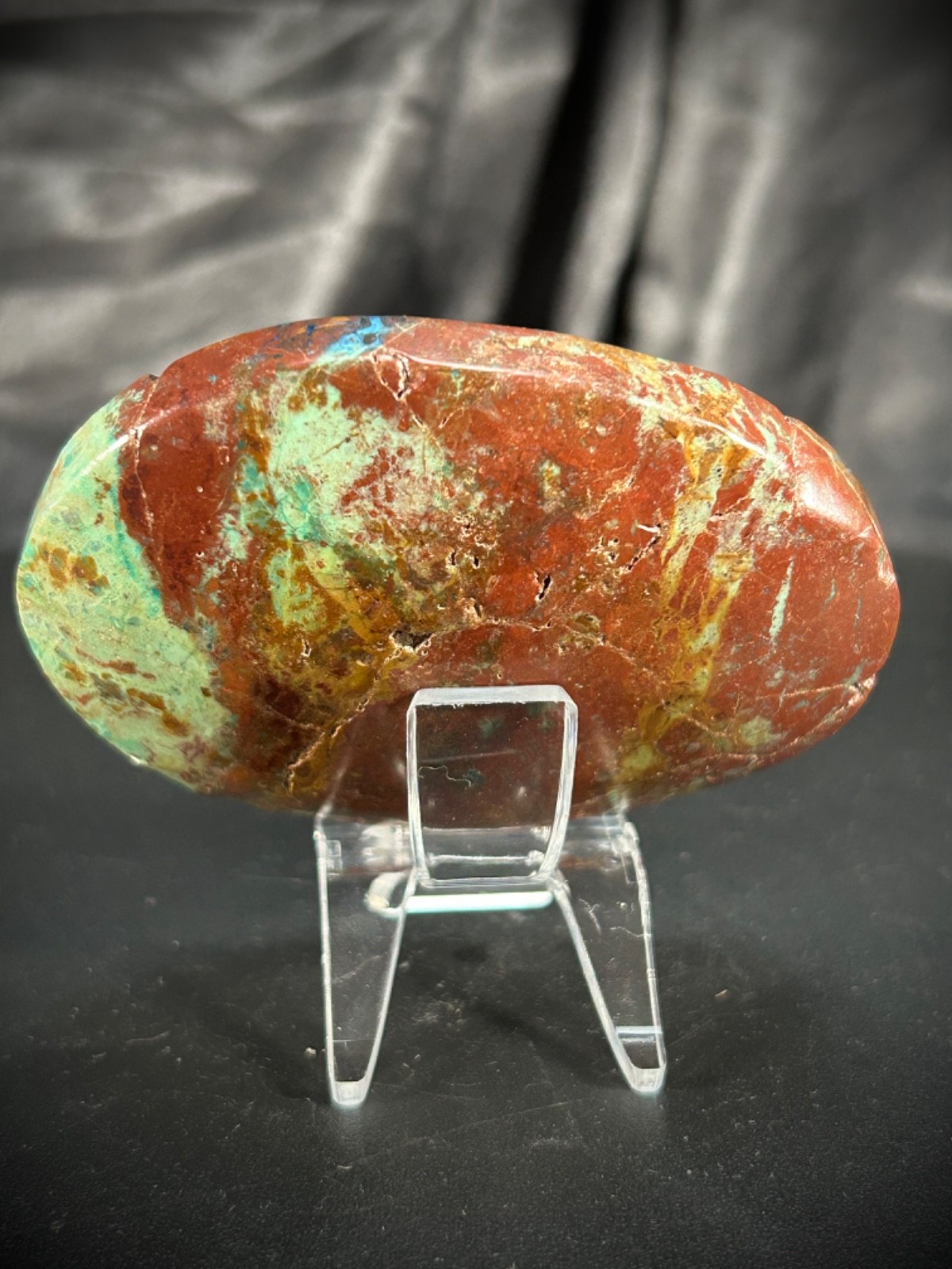 2.96″ Shattuckite Large Palmstone With Acrylic Stand 4.3oz (124 grams)