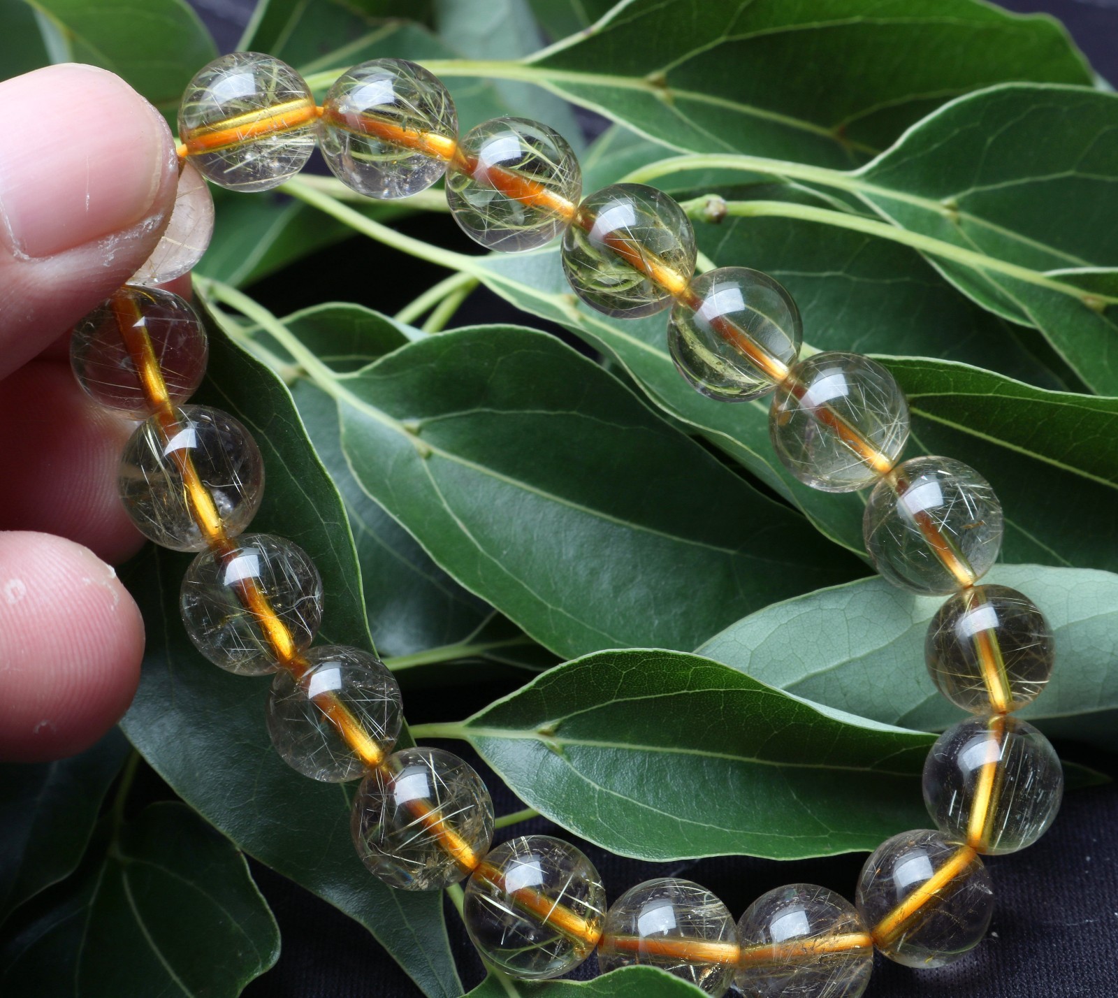 29.8g Rare Natural Clear Gold Rutilated Quartz Crystal 10mm Round Bead Hand cate