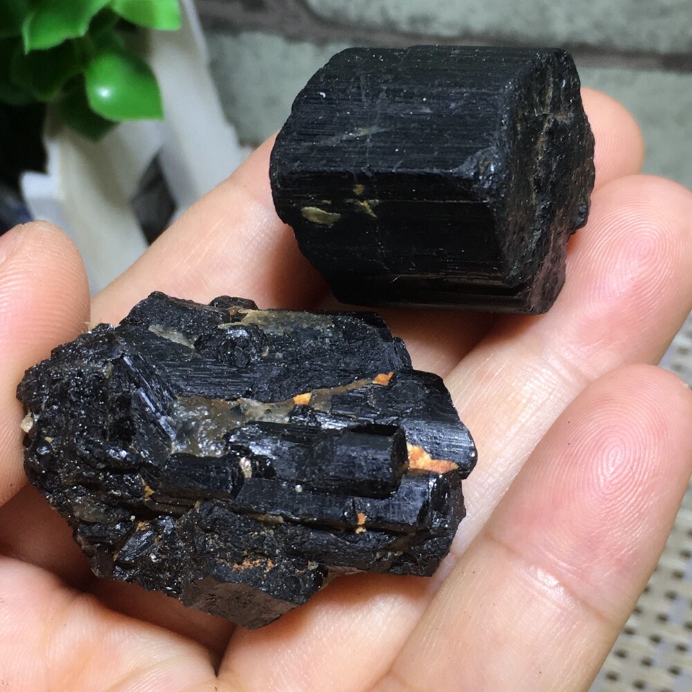 2pcs Natural Black Tourmaline Crystal stone Rough Rock Mineral Specimen 60g a917