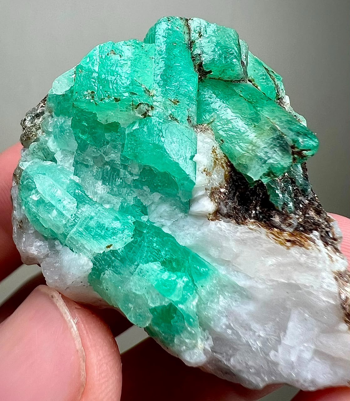 221CT, Beryl Var! Beautiful Natural Emerald Crystals on Matrix From Chitral @PAK