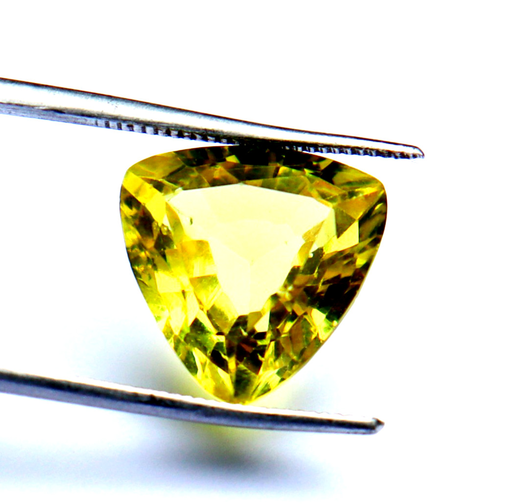 AAA+ Gemstone Trillion Cut Yellow Sapphire GGI Certified Loose Gemstone 10Ct