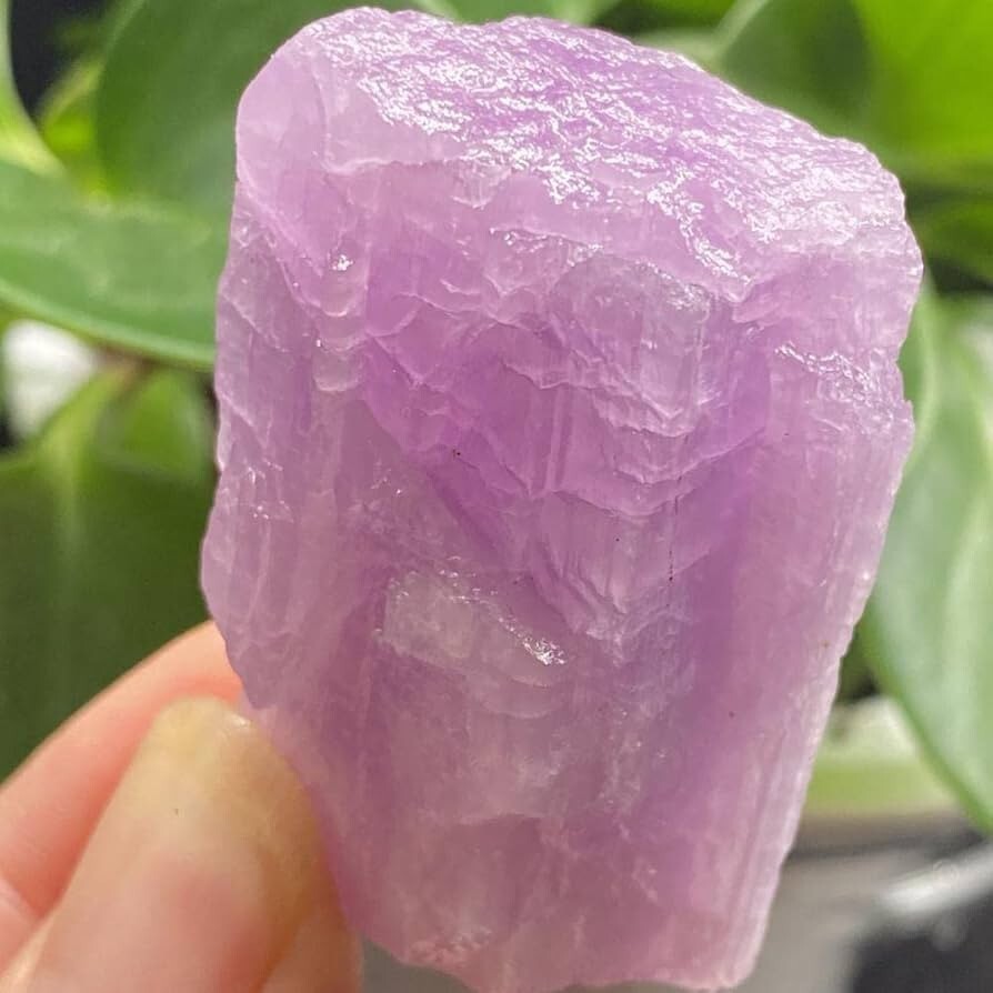 Raw kunzite Crystal Rough kunzite Gemstone Rocks Healing Crystal Home Decor