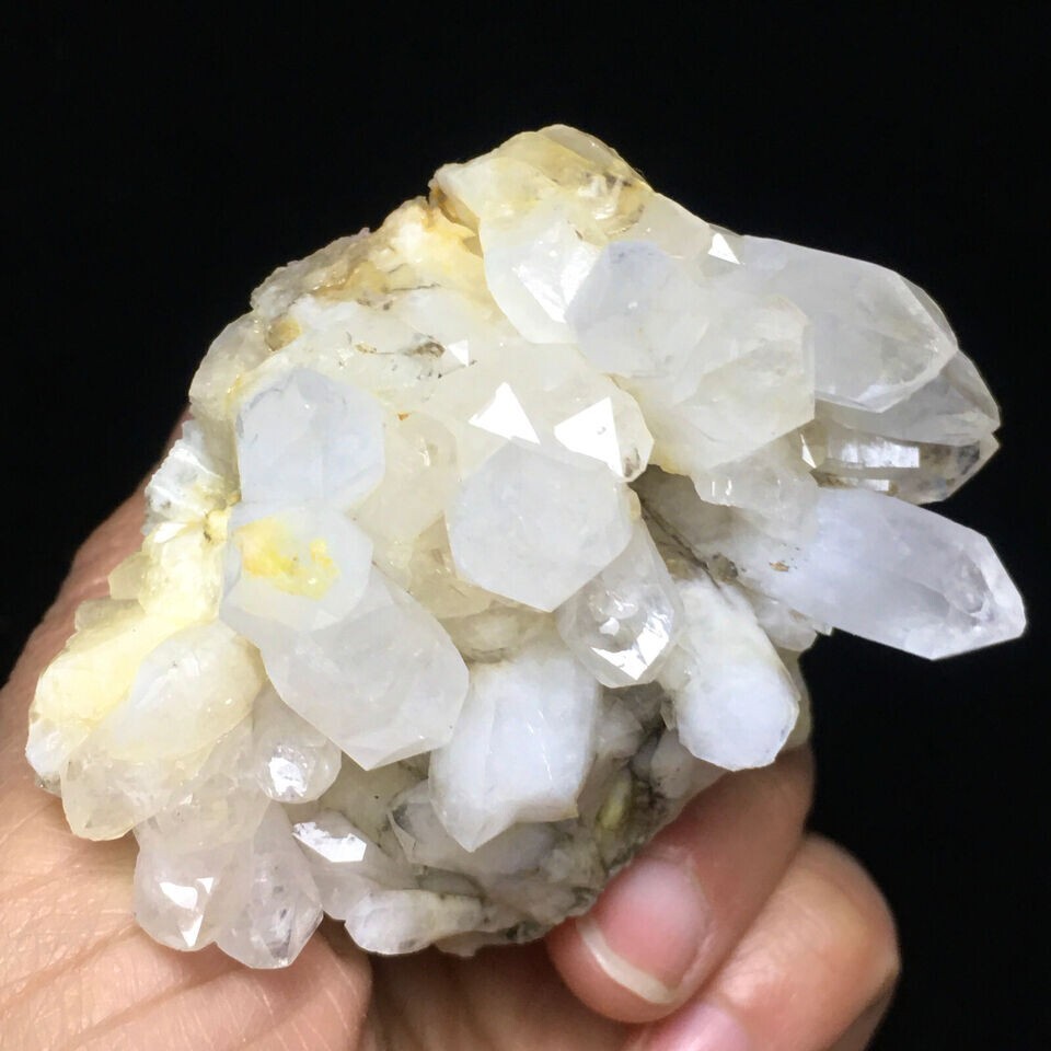 225g Museum Quality Transparent White Quartz Crystal Cluster Mineral Specimen