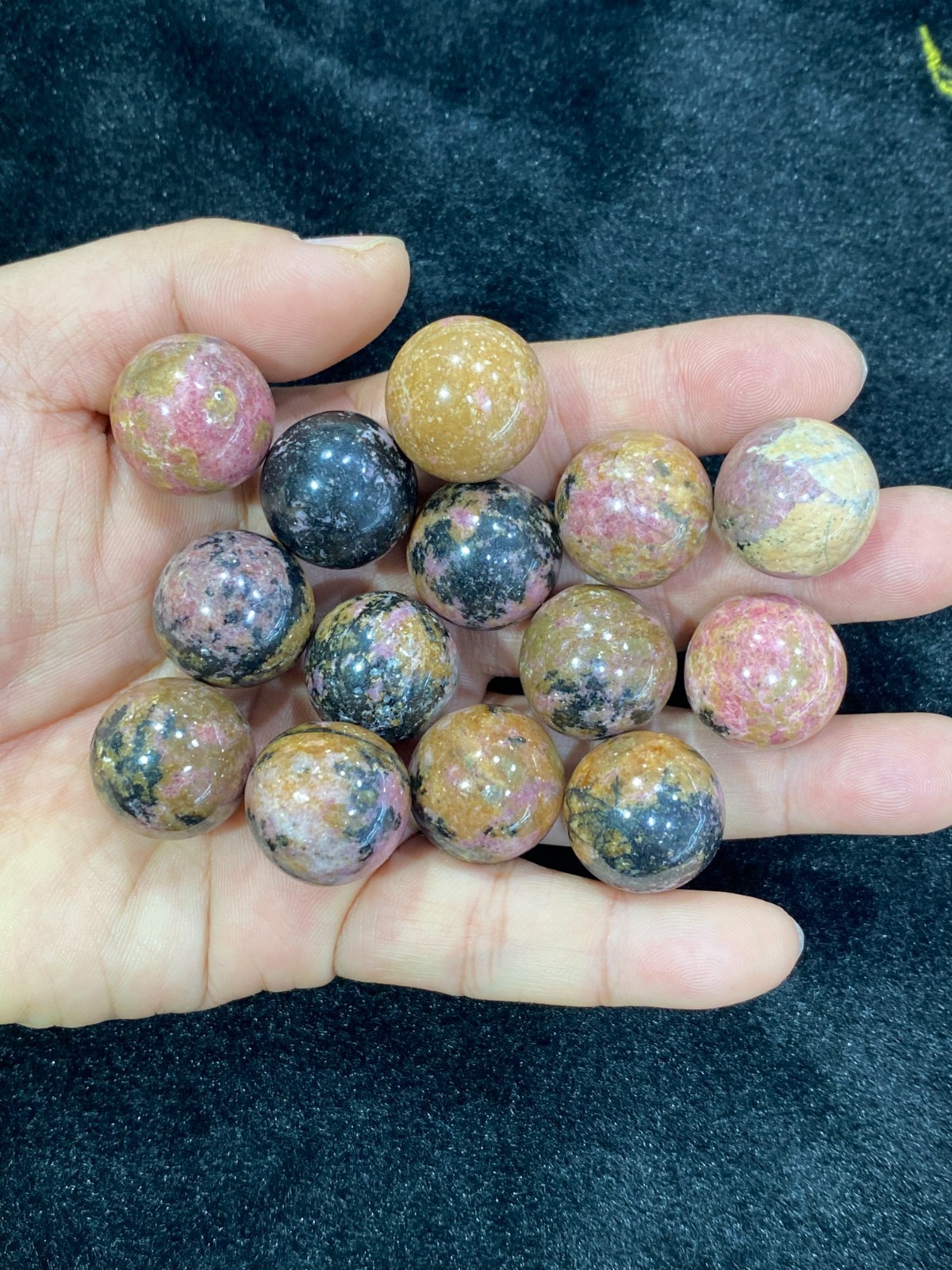 5pc Natural rhodonite jasper Sphere Quartz Crystal Carved 20mm ball healing gift