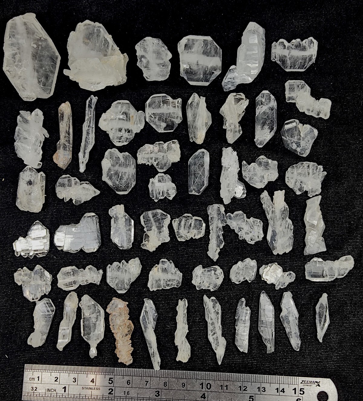 220grams of Aesthetic Faden Quartz Crystals Lot From Baluchistan, Pakistan.