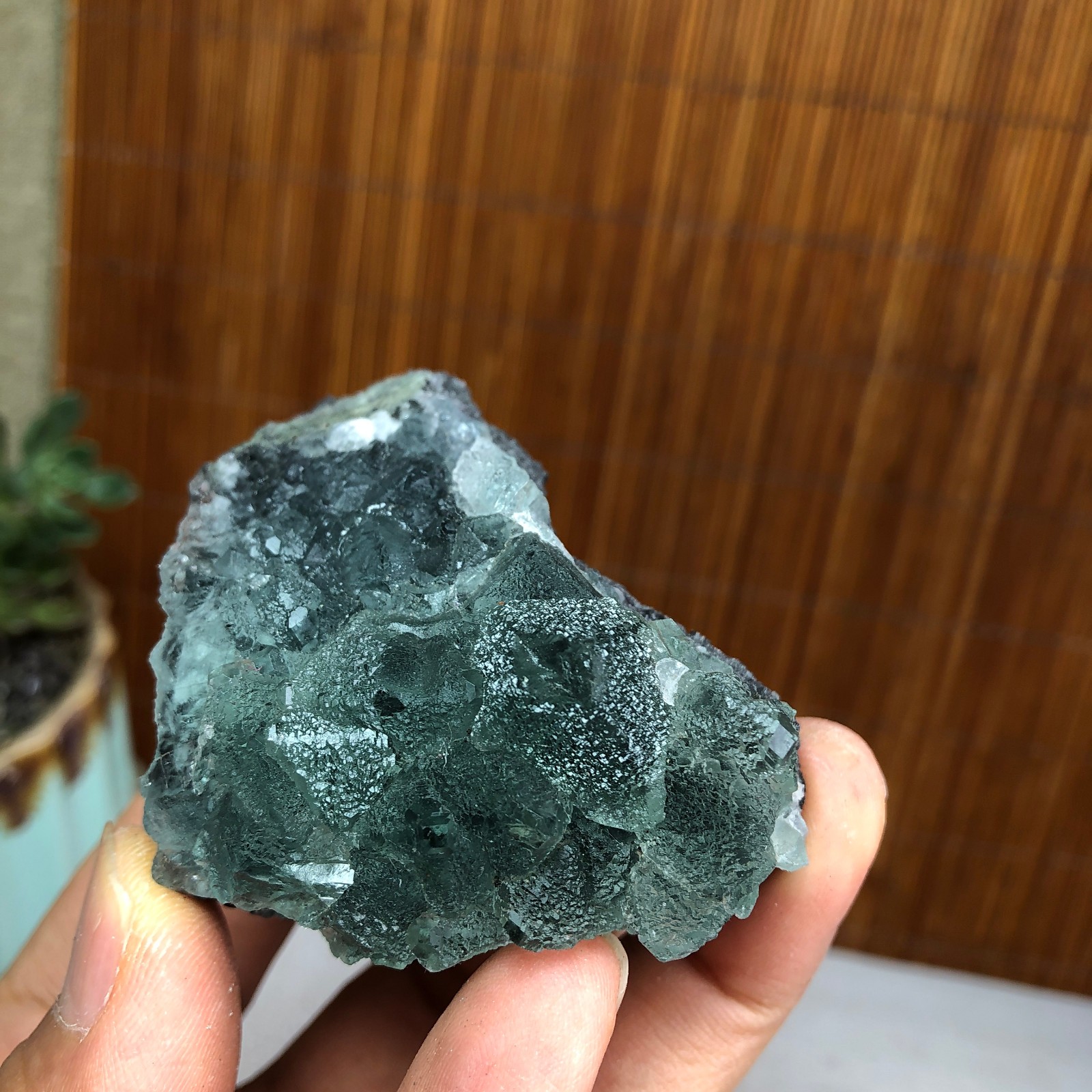 61-42-30mm Rare Natural Green Calcite fluorite Mineral Specimen 85g A6126